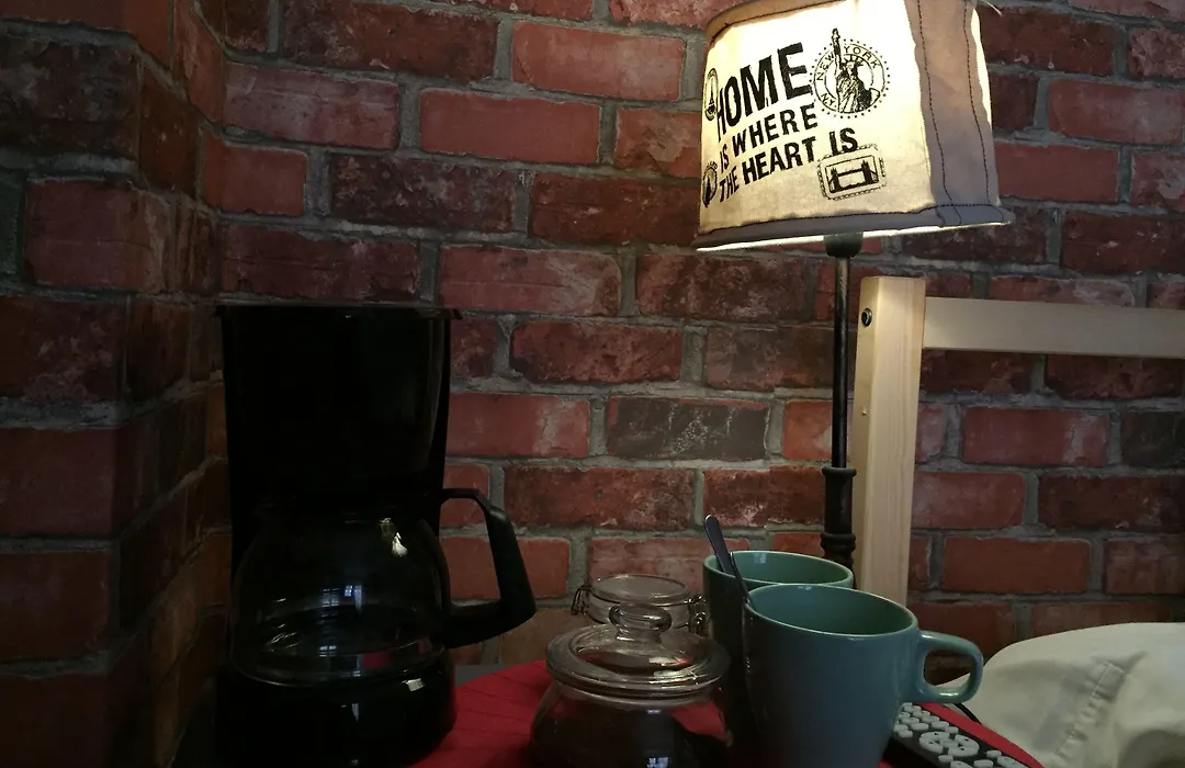 Hostal The Monkey Room-1