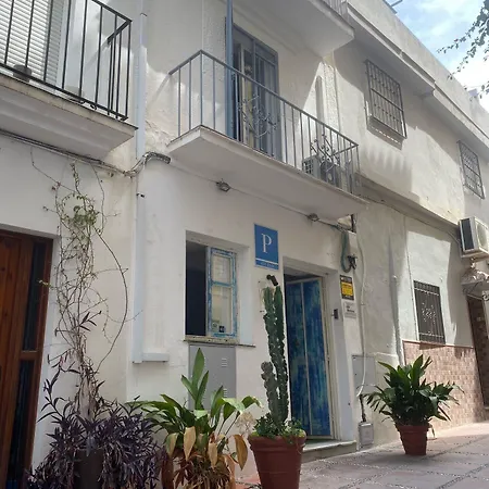 Hostal The Monkey Room-2